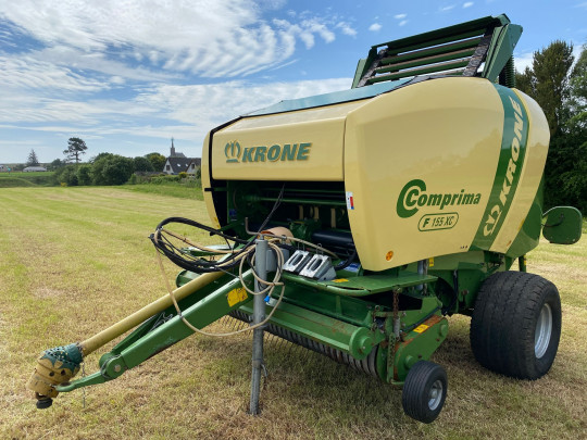 KRONE COMPRIMA F155XC BALER